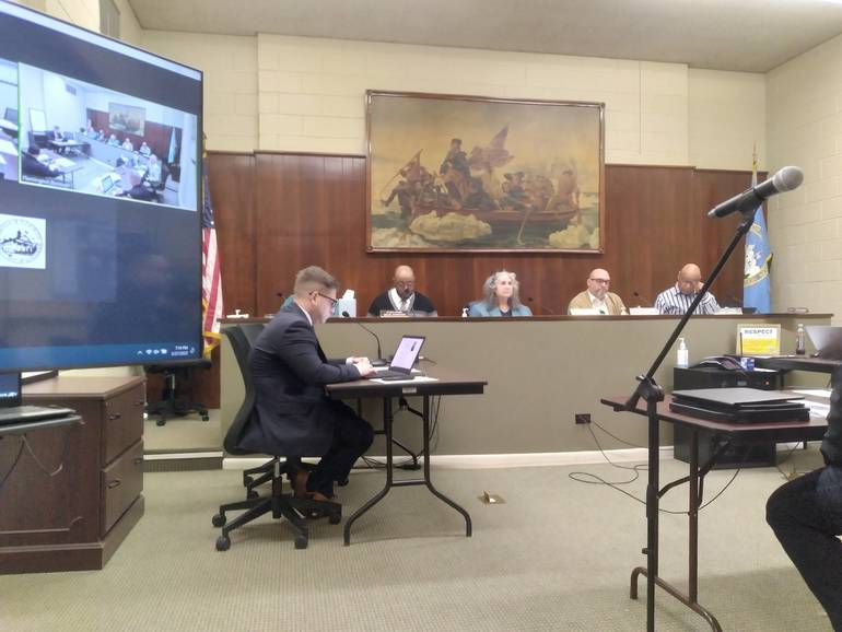 Elizabethtown Gas Replacing Gas Pipelines Around Flemington